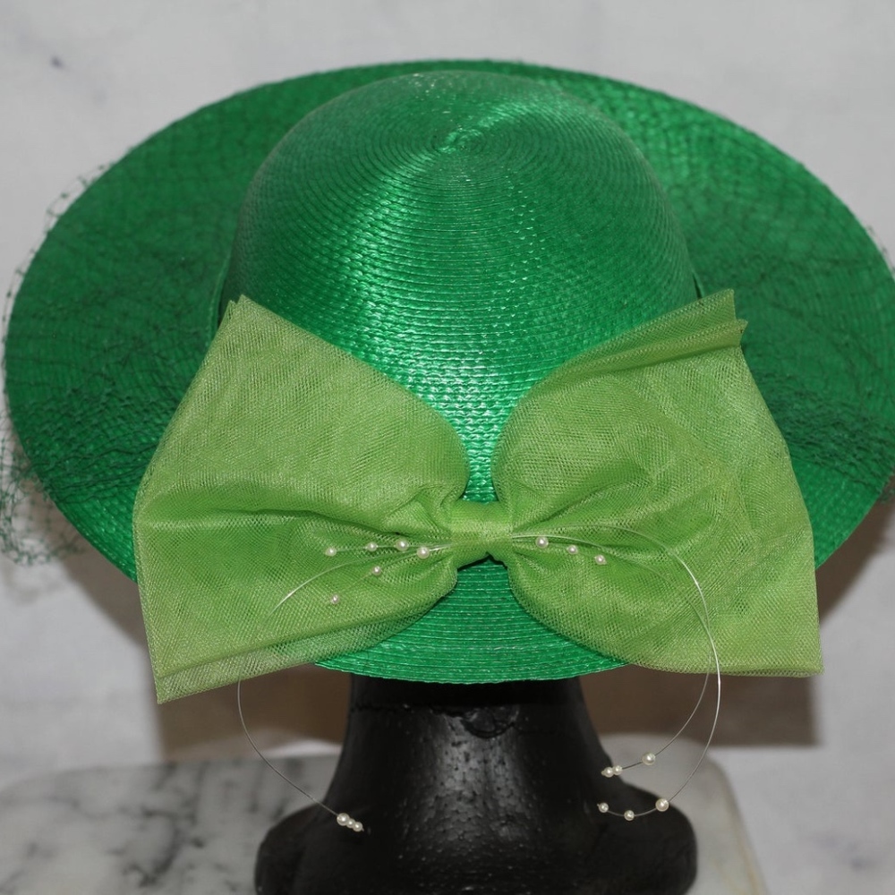 Green Bowler Hat with Veil (7 3/8)